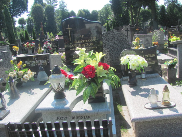 Grób Sebastian Świerczok