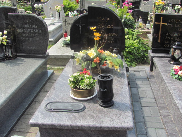 Grób Andrzej Urban