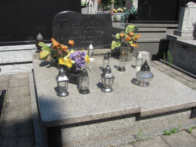 Grób Leon Matusiak