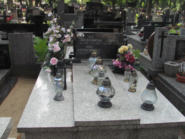 Grób Frida Zwierzchowska