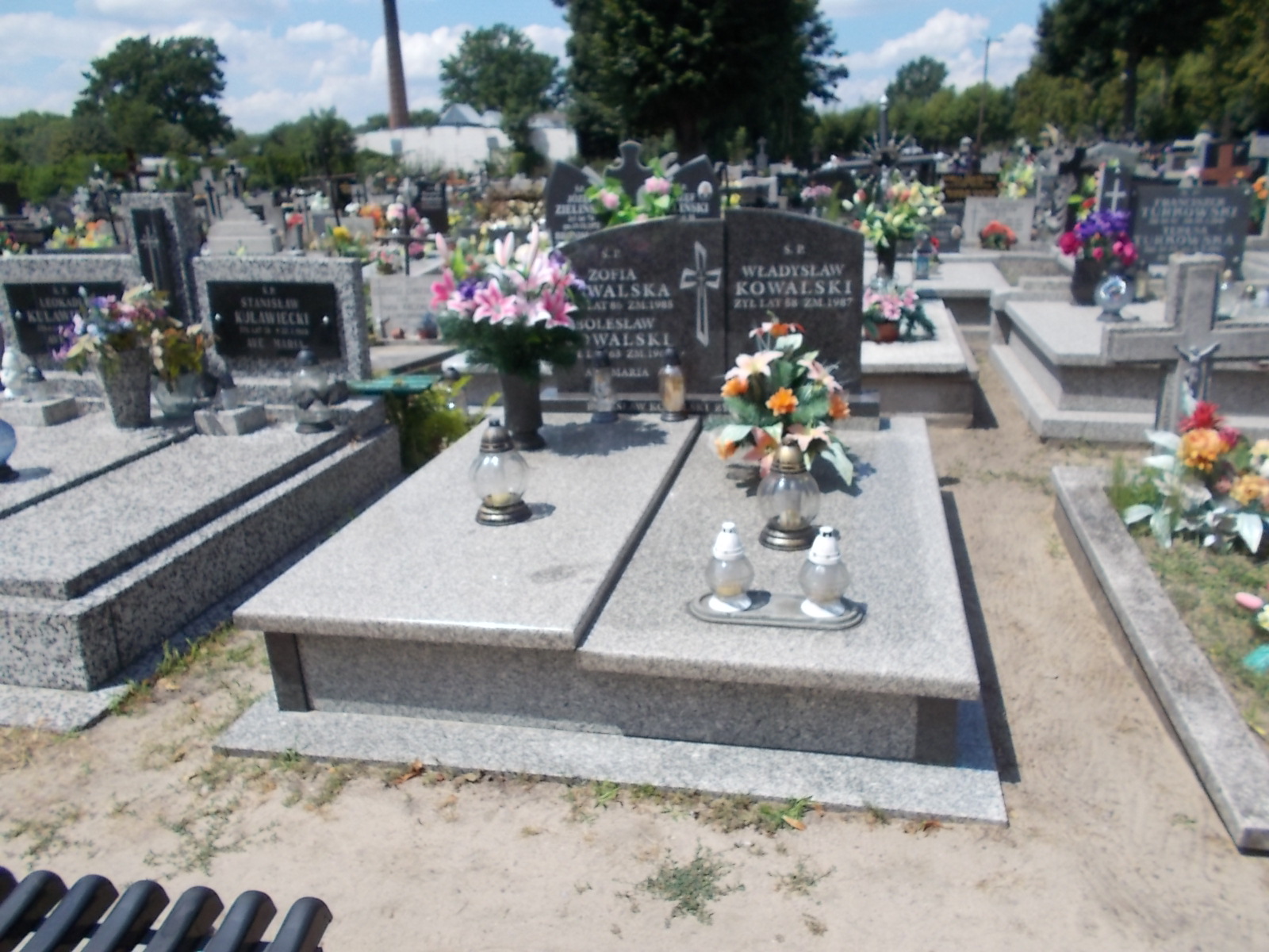 Grób Weronika Kowalska